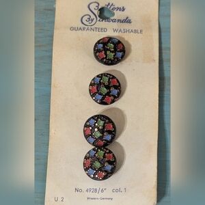 Vintage Set of 4 Unique Multi Buttons Original Card Western Germany ✨ 2 /$15 ✨